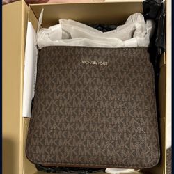 Michael Kors Crossbody 