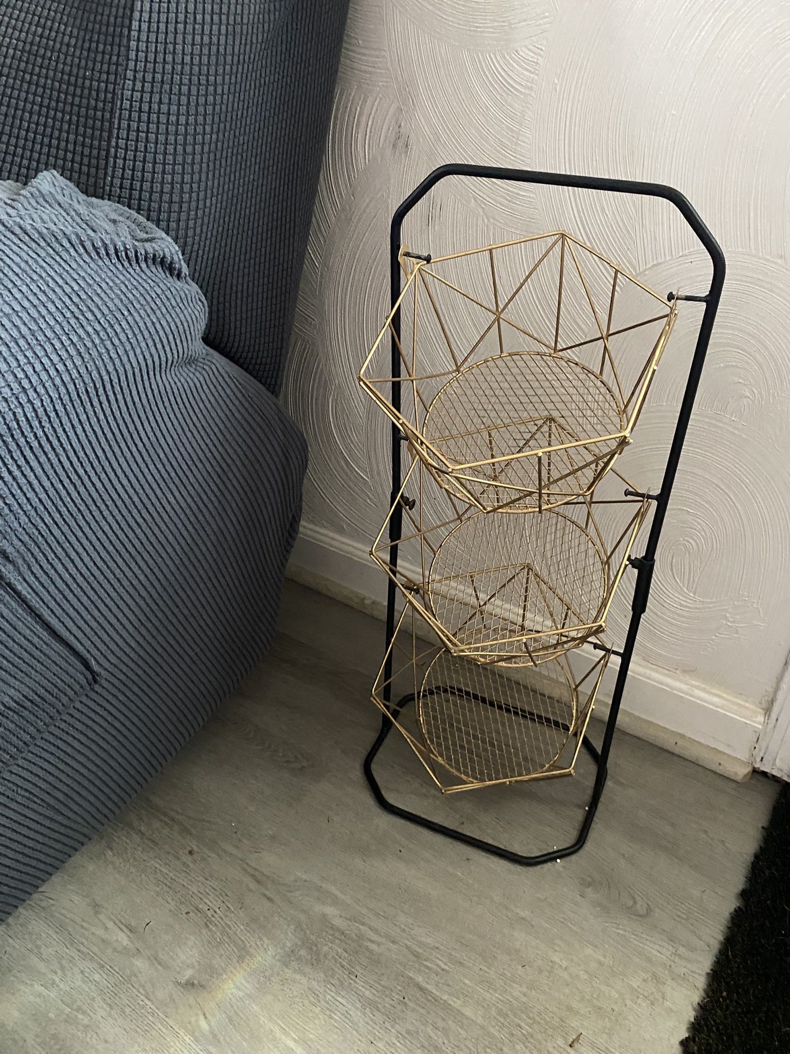 3 Basket Tower