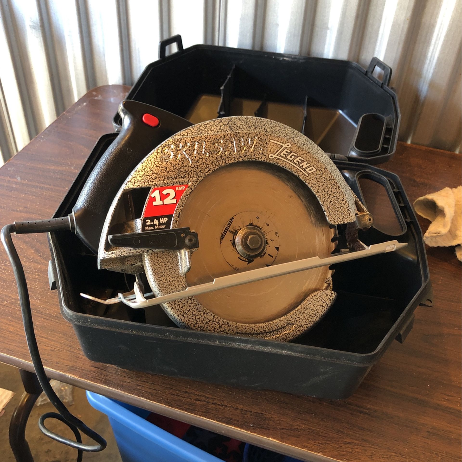 Skillsaw Legend  Circular Saw With Case Nice