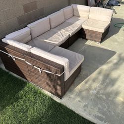 Outdoor Couch Sectional- Great Condition 