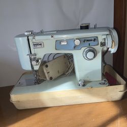 Vintage 1960s Brother Prestige Sewing Machine