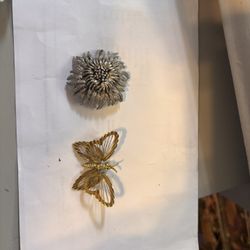 Flower And GP Gold Butterfly Pendant 