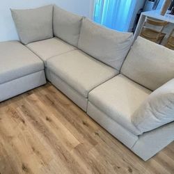 Bassett Sectional