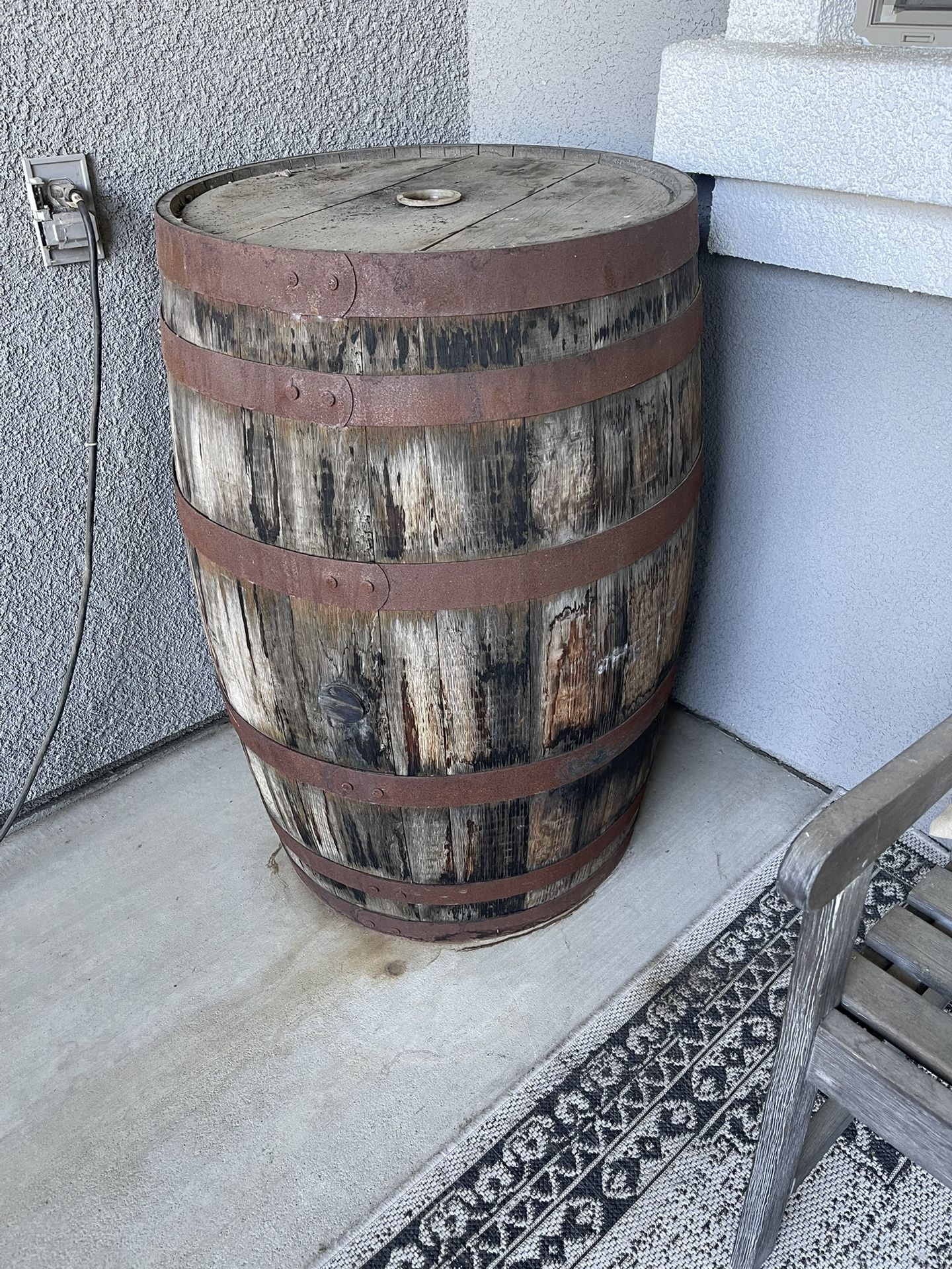 4 Wine Barrels