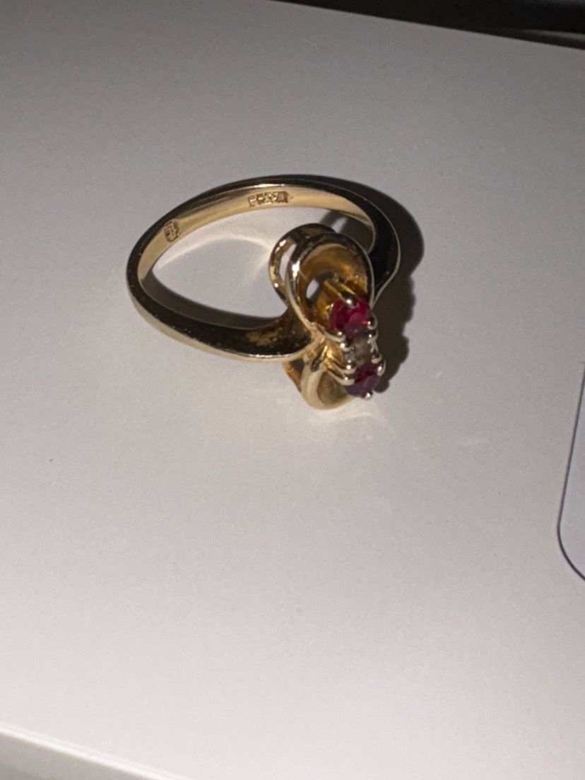 Antique Red Ruby Ring