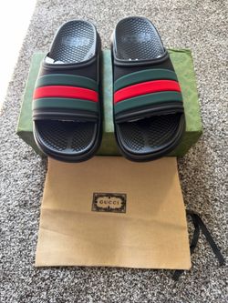 Gucci men slides