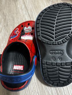 Crocs 9