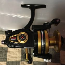 PENN 550SS HIGH SPEED 5.1:1 FISHING SPINNING  REEL $60 OR BEST OFFER