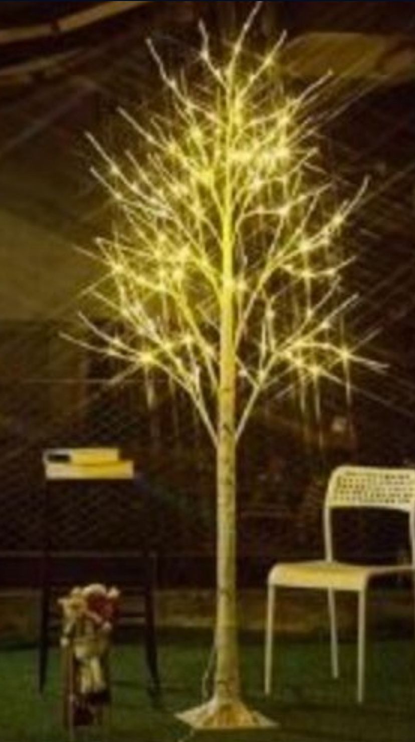 led white tree