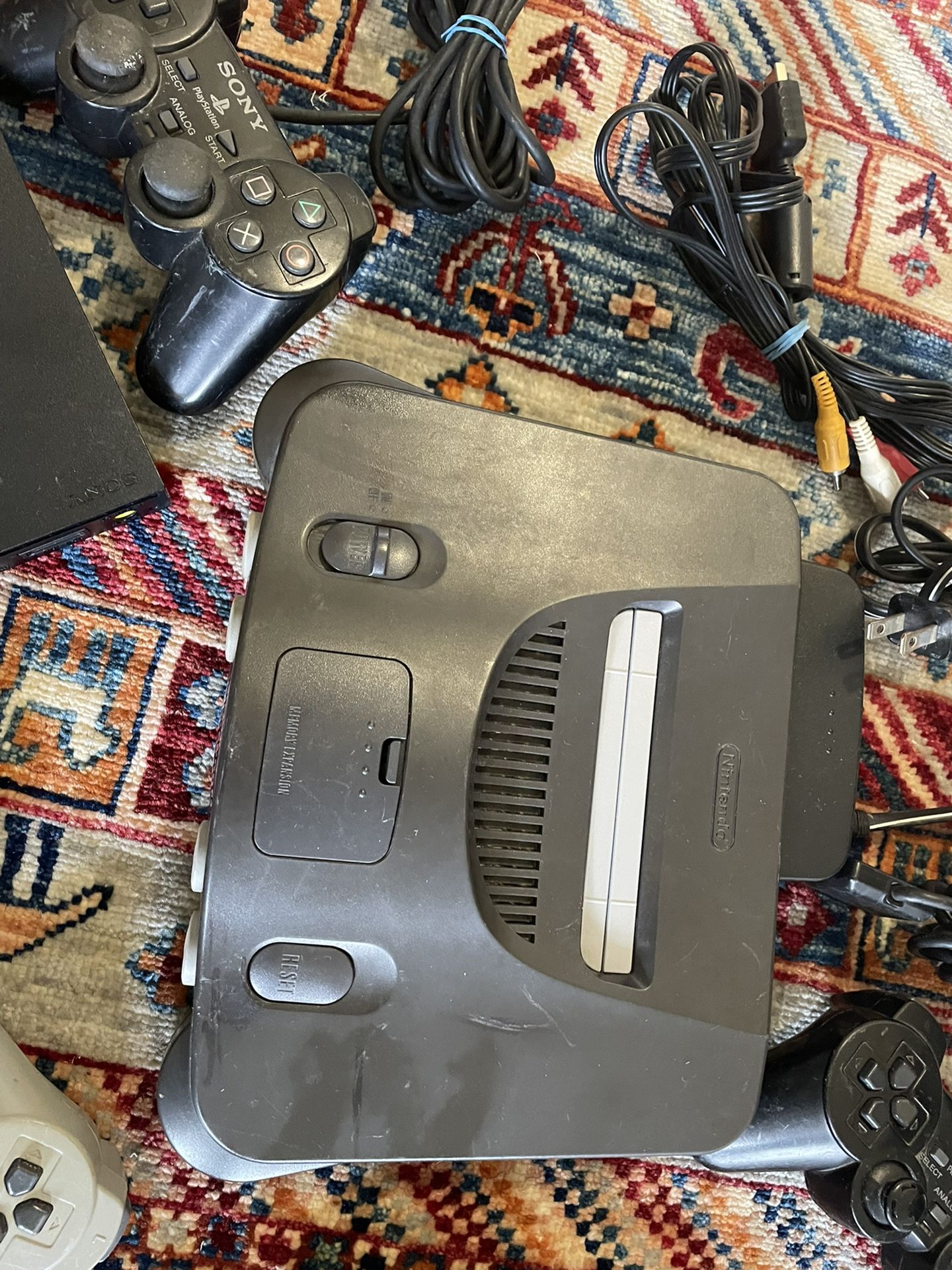Nintendo 64 & PS2 With 5 Controllers