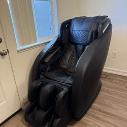 Ergo Tech Massage Chair