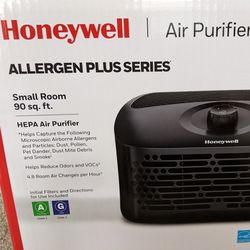 Honeywell Tabletop HEPA air Purifier 