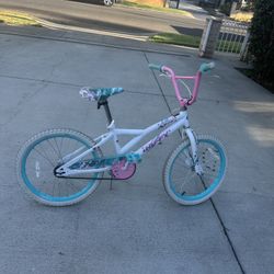 Huffy Girl Bike 20’