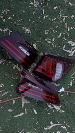 lexus rear lights 