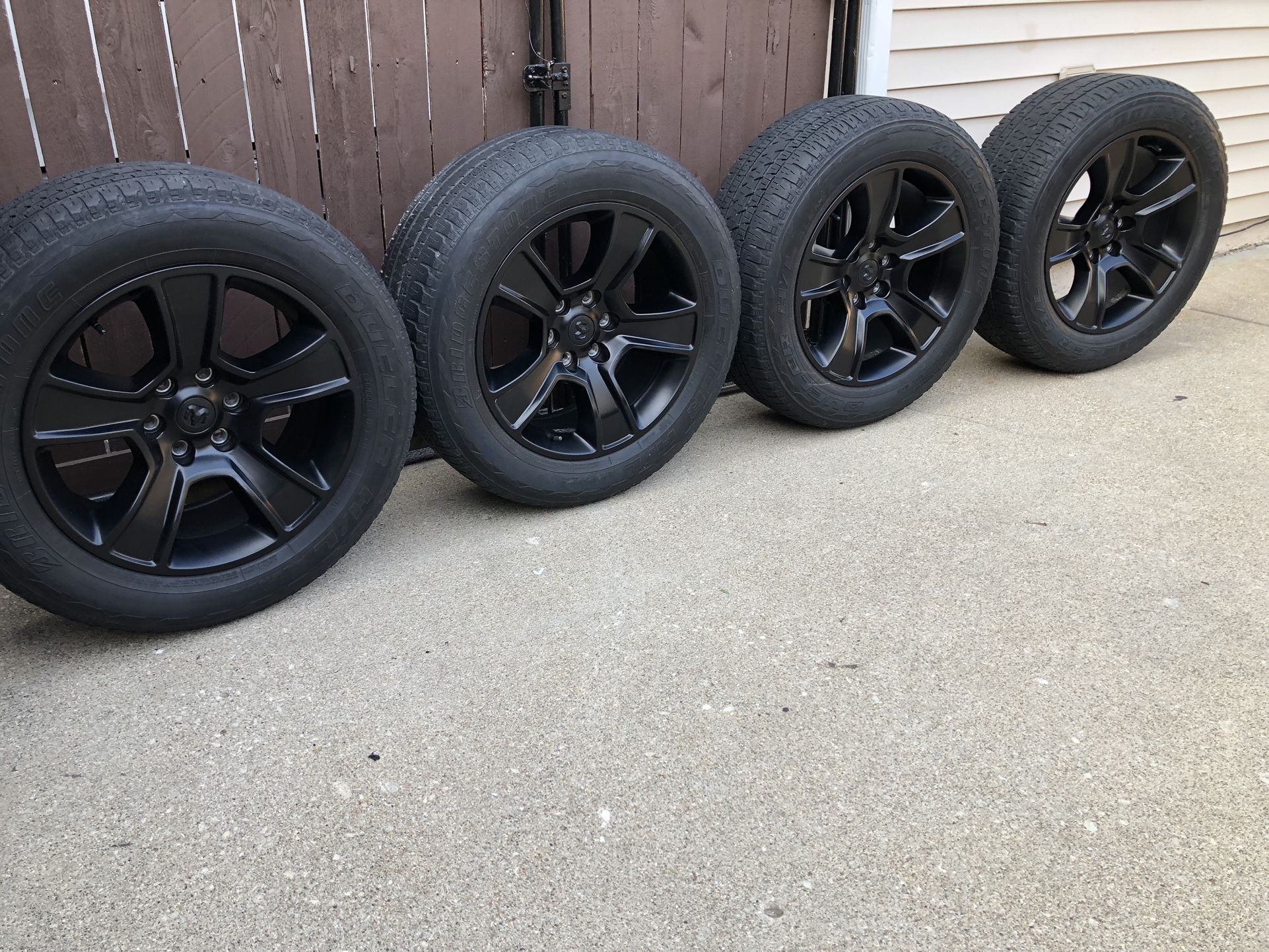 DODGE RAM 1500 Stock Wheels