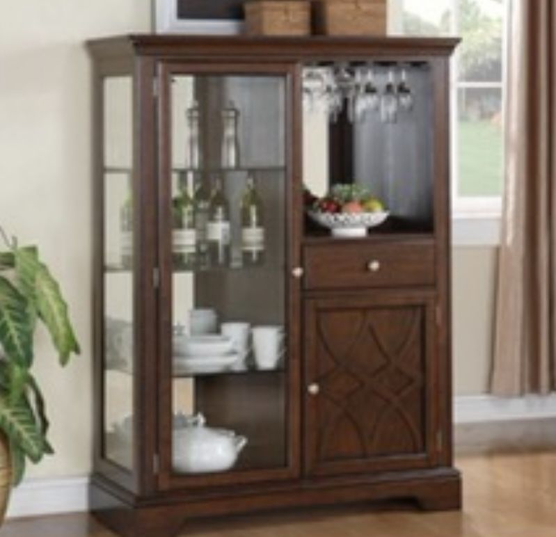 China Cabinet / Wine Bar