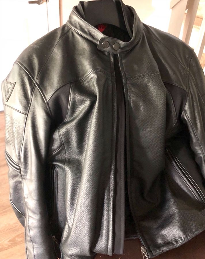Men’s L Dainese Zen EVO Perforated Leather Jacket