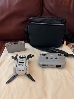 DJI Mavic Mini drone Bundle - 3 Batteries + Rapid Charger (Unbound)