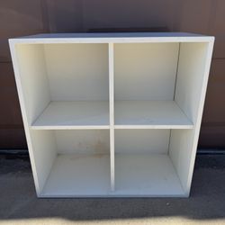 Bookshelf 