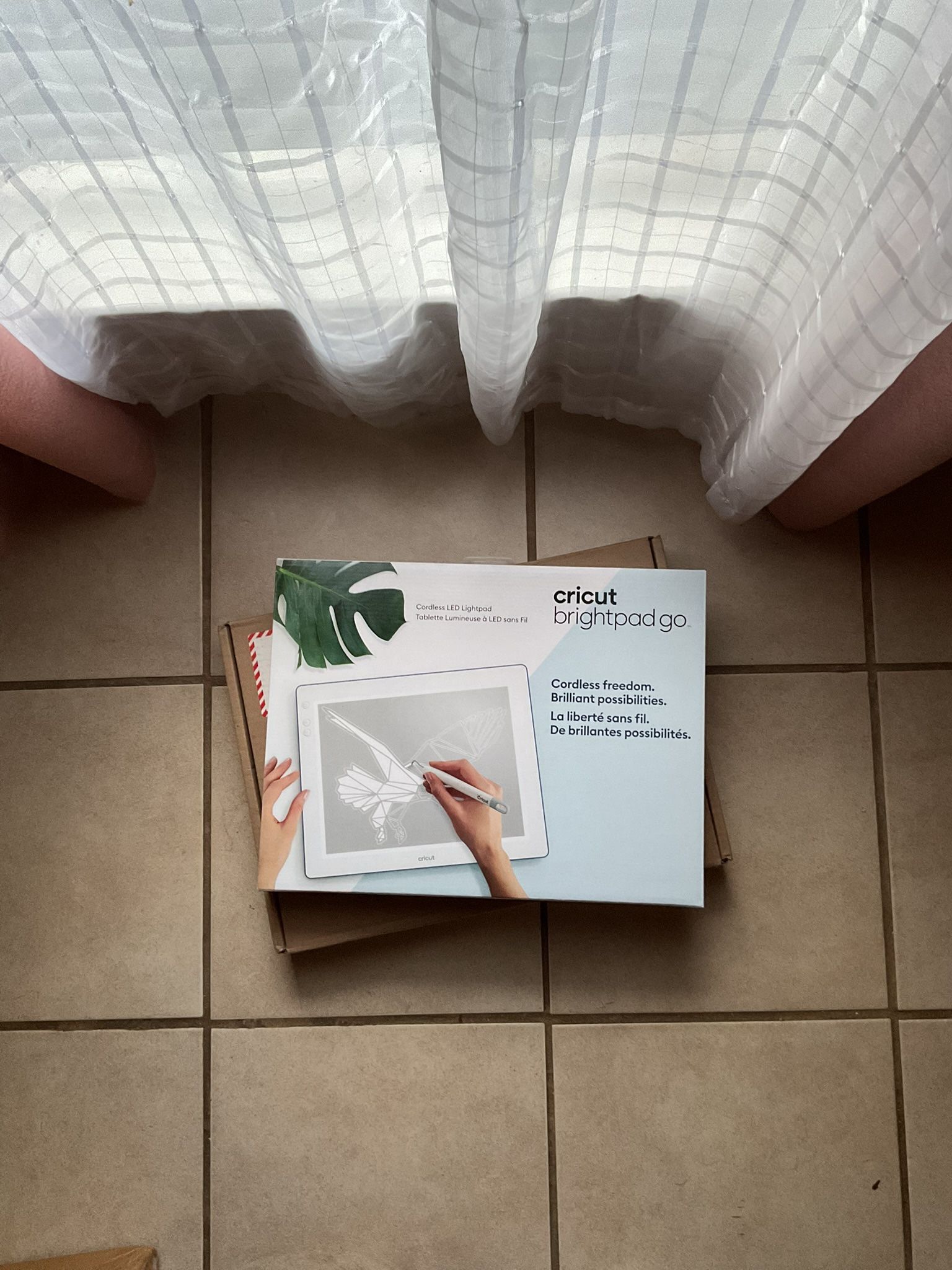 Cricut BrightPad Go – BRAND NEW