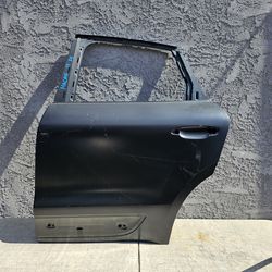 Porsche macan 2015 2016 2017 2018 2019 2020 2021 2022 2023 2024 left rear door