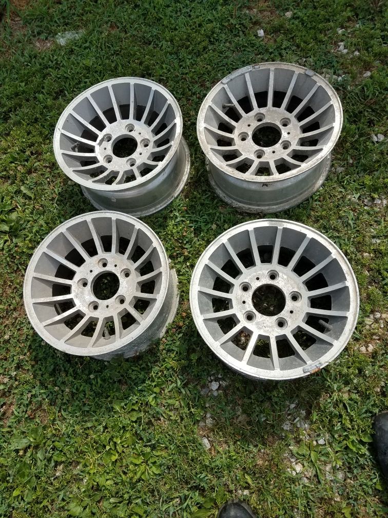 5 by 5 1/2 15x7 turbine wheels jeep dodge