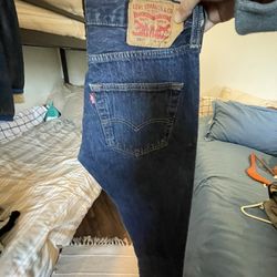 501 Levi’s 32x30