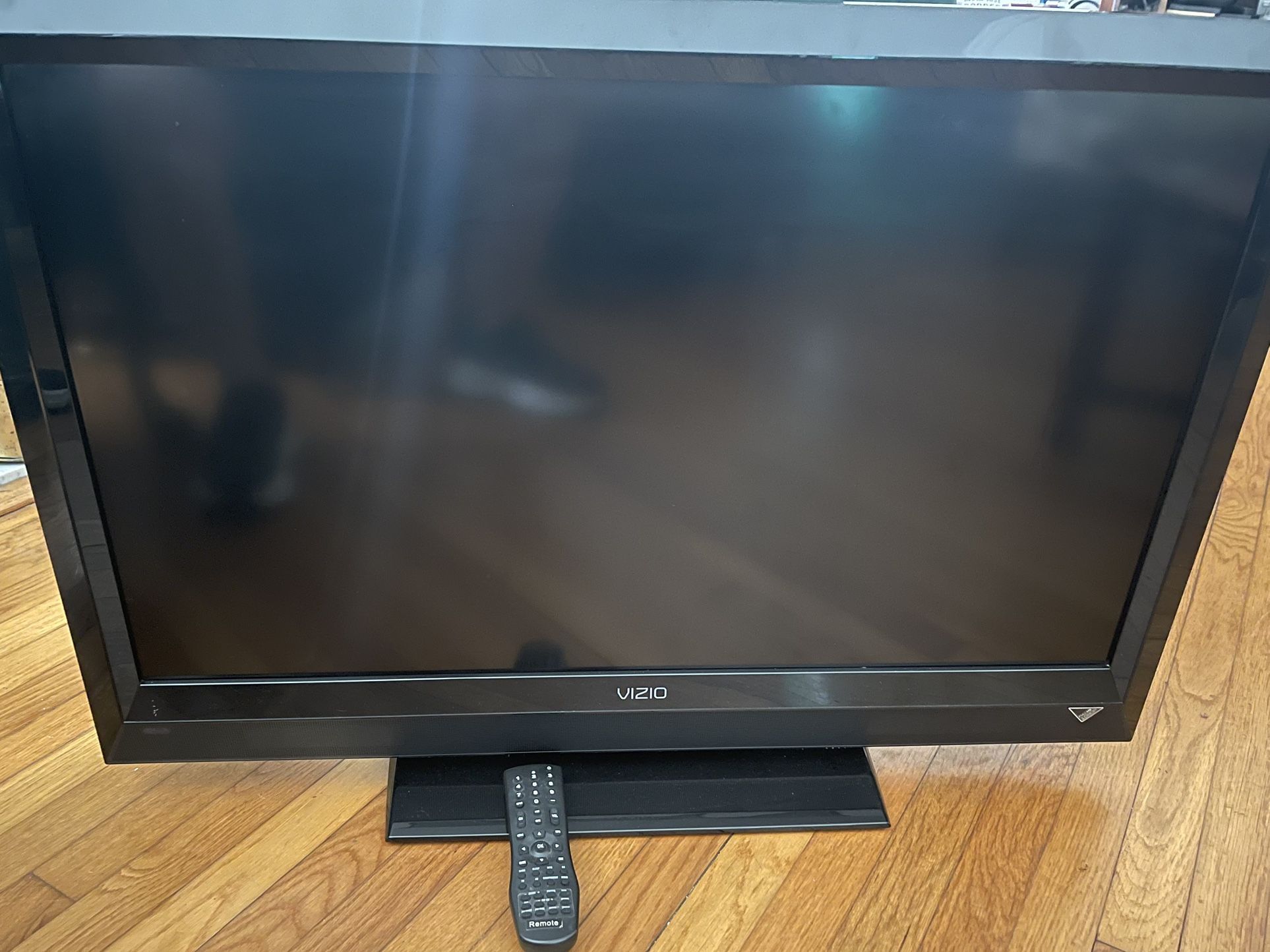 Vizio 32” TV