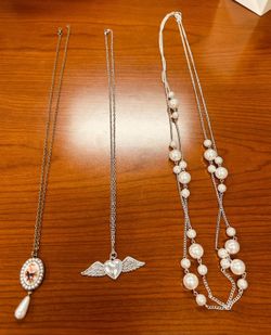 Vintage Necklaces (Silver Dainty) 