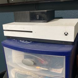 Xbox One S 