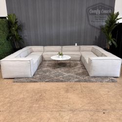 🛋️ Restoration Hardware Rowan Modular Sofa (Delivery Available!! )