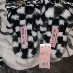 Juicy Couture Black & White Checkered Slippers 