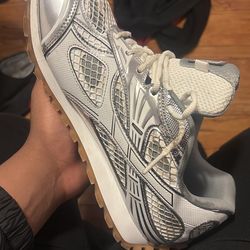 Size 12 looking for trades