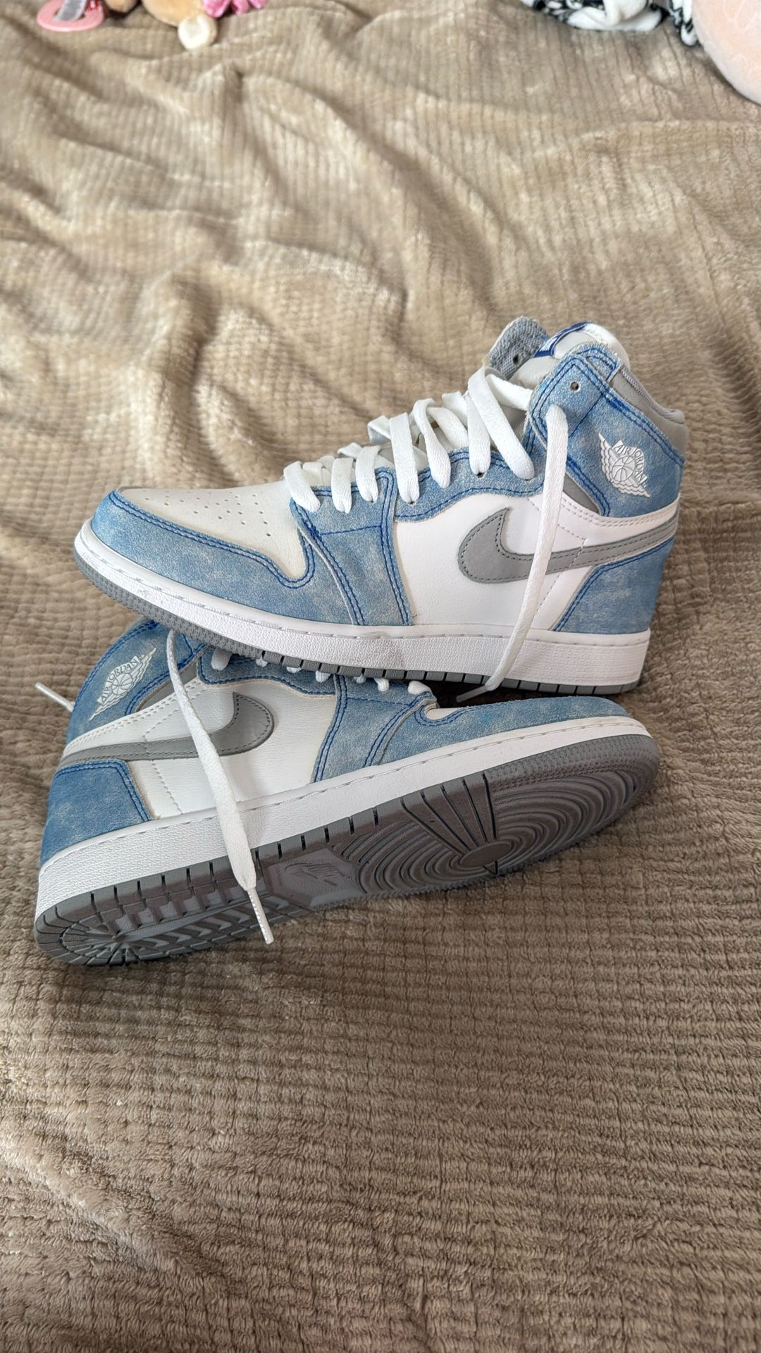 Hyper Royal Jordan 1