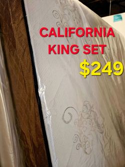 KING SET $249 << MATTRESS  AND BOX SPRING