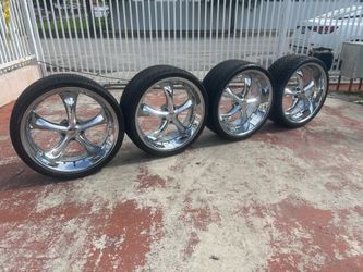 Status Retro S818 Wheels & Tires Set / Front 255/30r22 / Back 295/25rz22