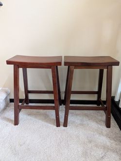 Wooden chair / counter chair, brand new