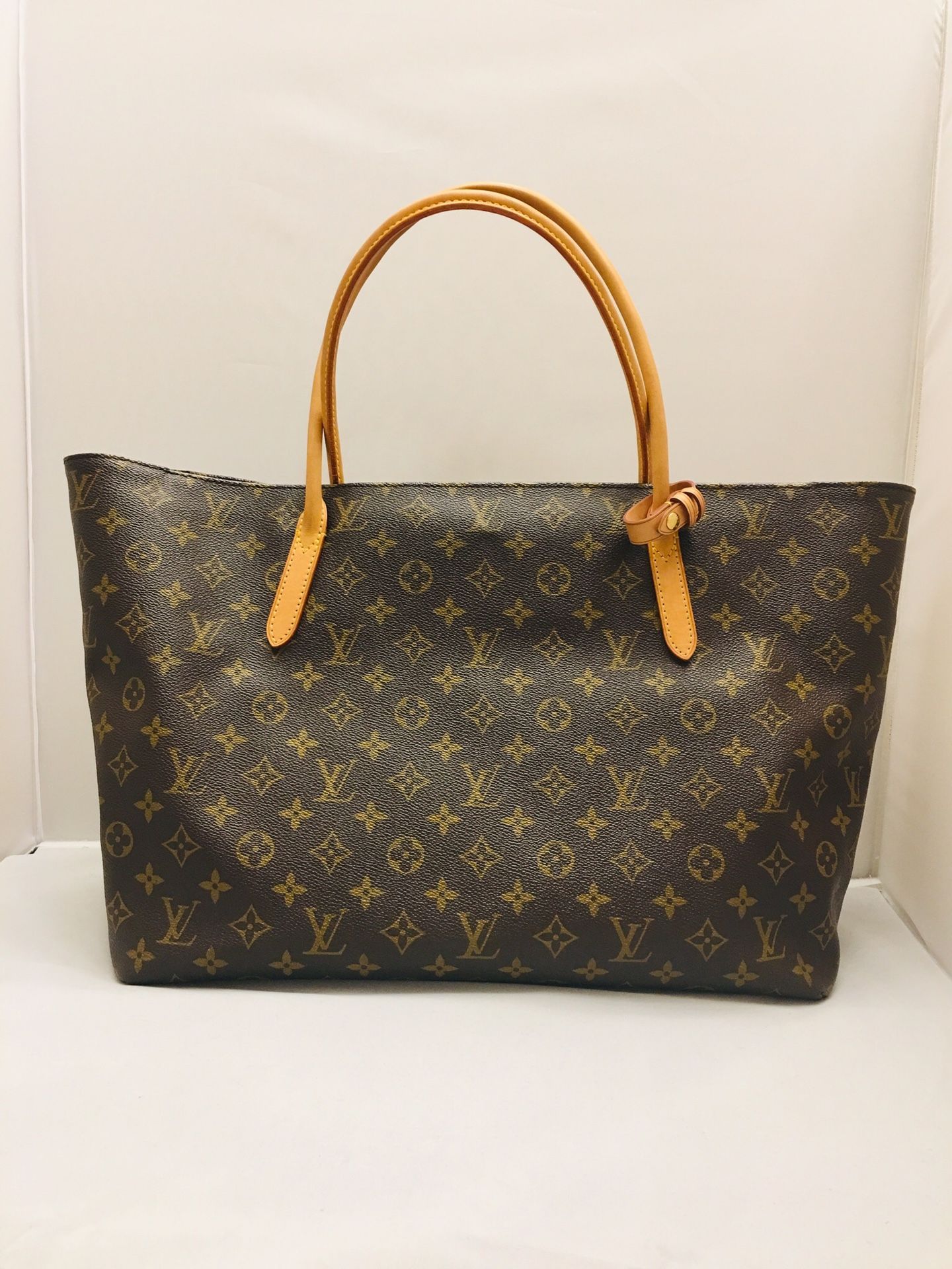 Authentic Louis Vuitton Raspail MM Monogram Shoulder Bag SR0132
