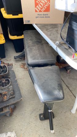 Super heavy duty bench press table