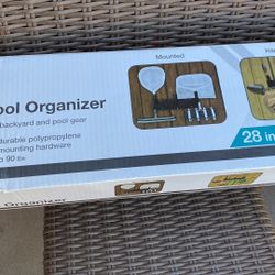 Backyard PoolOrganizer