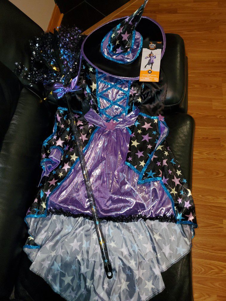 GIRL Witch  Halloween Costume

Size M