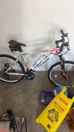 finiss bike