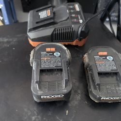 Ridgid Charger With Batteries 