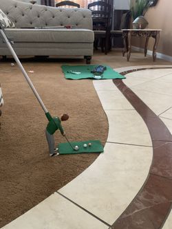 Mini Mini Golf Fun For Everybody 