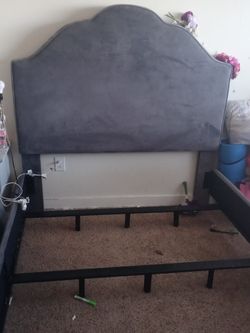 Bedframe Like New Gray Color, Marco De Cama Color Gris