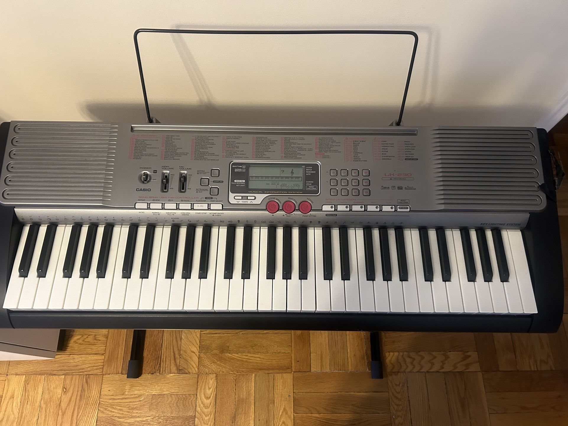 Casio LK 230 Lighted Personal Keyboard 61 Keys with New Voice Pad Feature for Sale in Bronx NY OfferUp