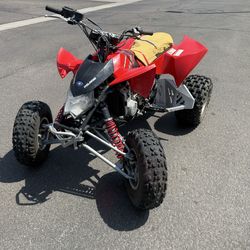 2010 Polaris Outlaw *helping promote bfs quad