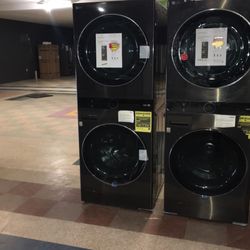 Lg Smart Front Load Washer  AND  Dryer Electric WashTower SET 💥💥 ECL