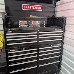 Craftsman Tool Chest & Rolling Cabinet with Tools Keys Included