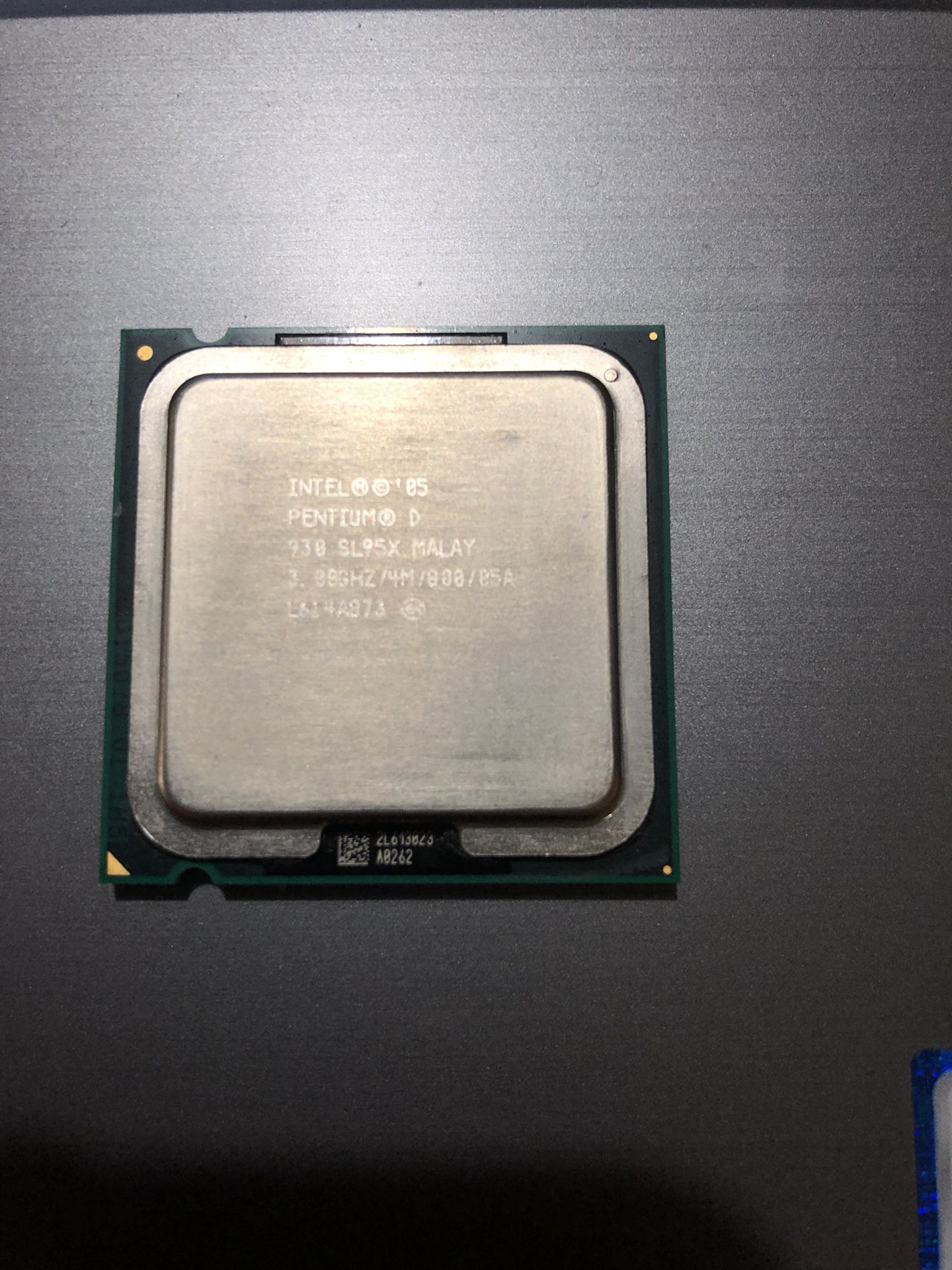 Intel Pentium D 930
